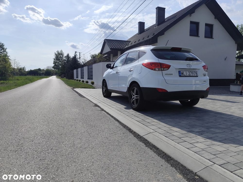 Hyundai ix35 2.0 CRDi 4WD Style - 3