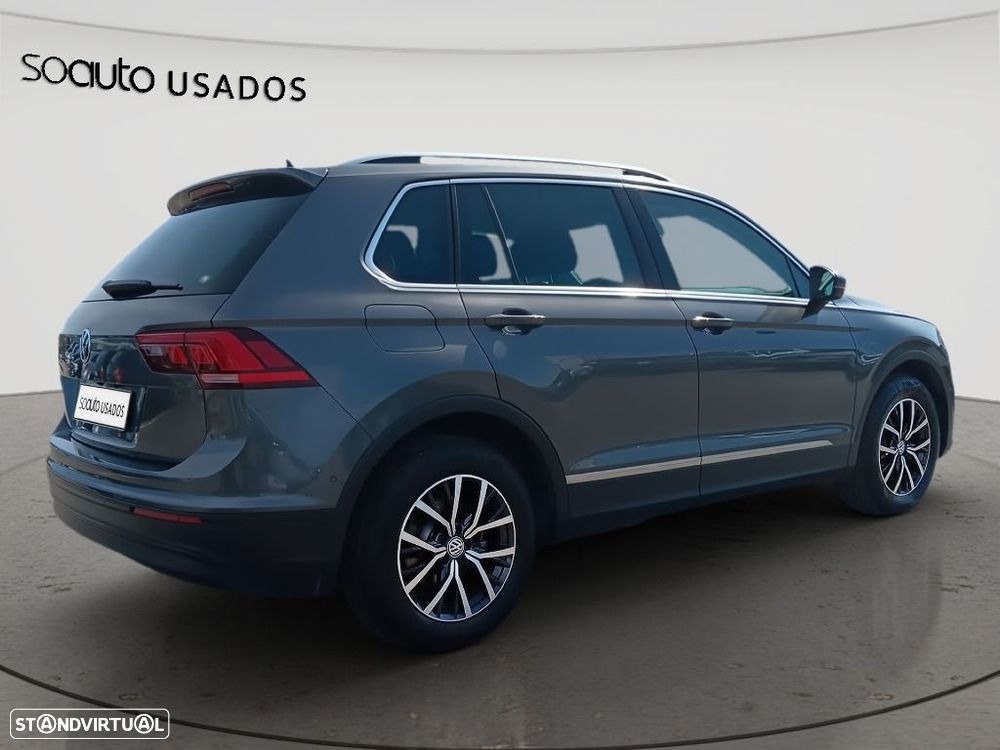 VW Tiguan 2.0 TDI Confortline - 9