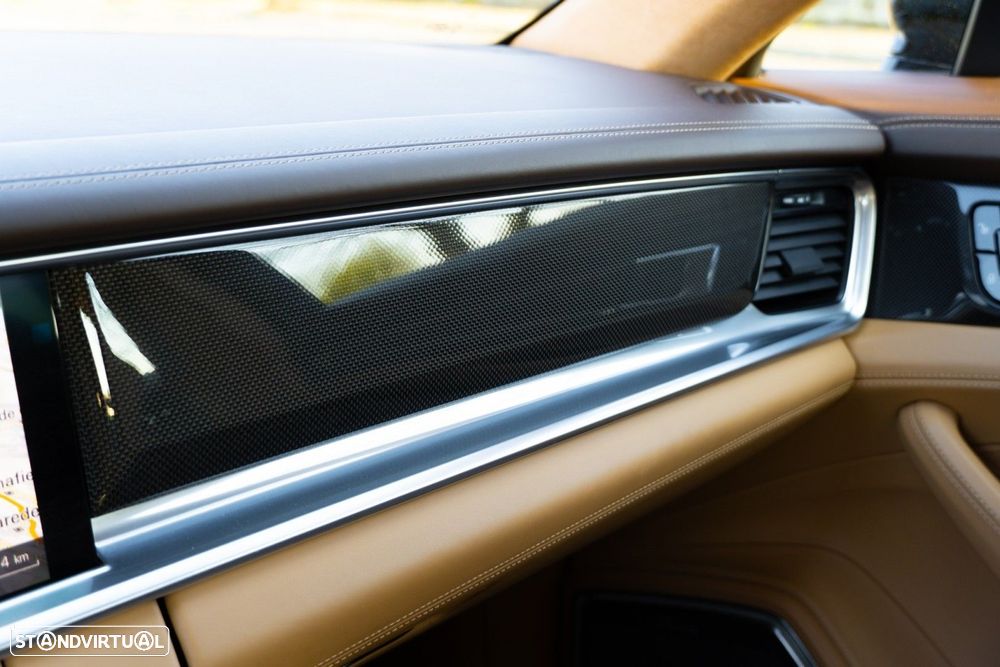 Porsche Panamera 4 S - 47
