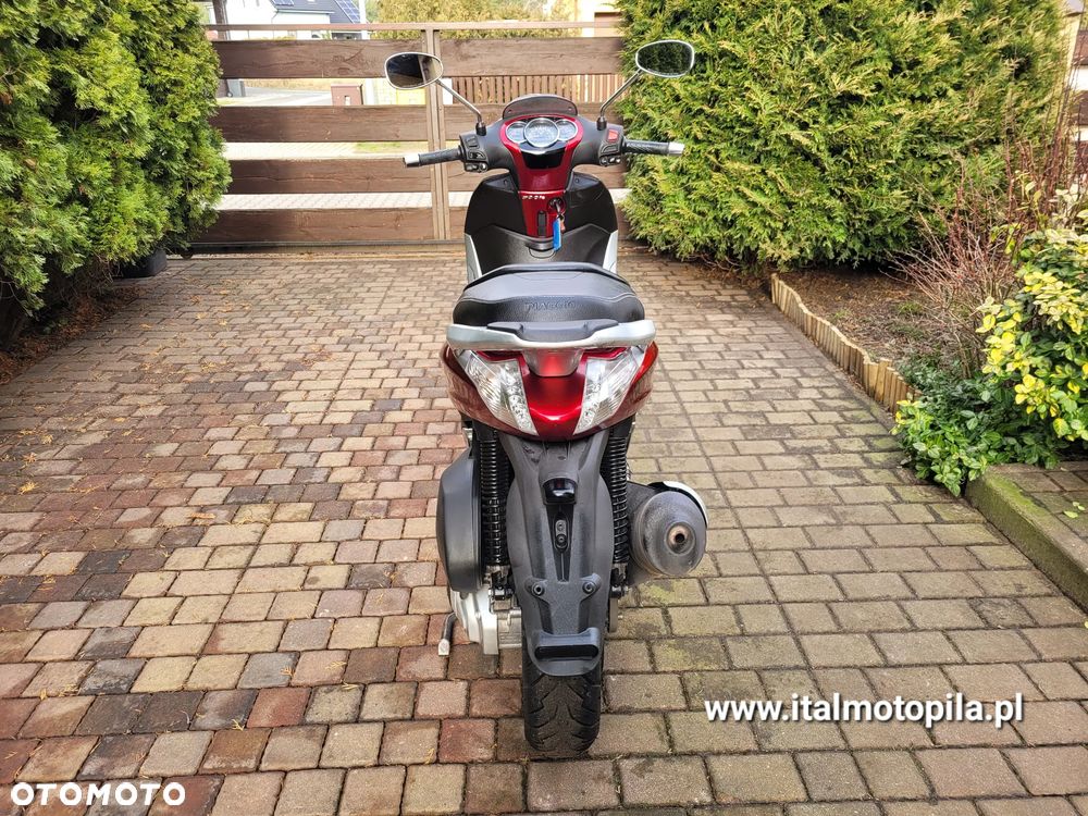 Piaggio Beverly - 7