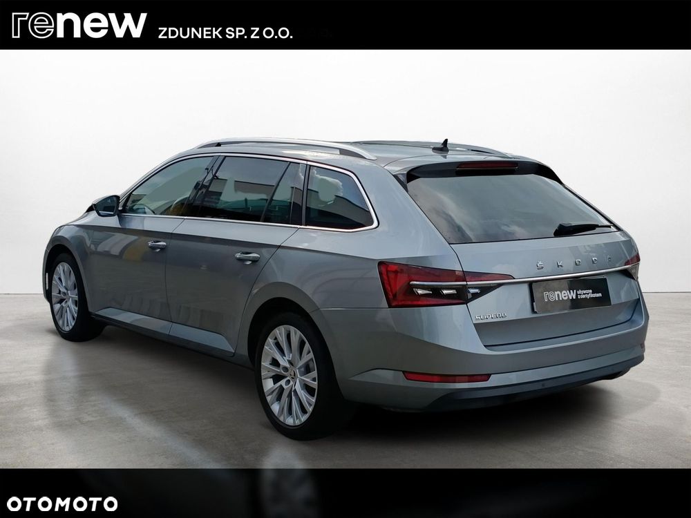 Skoda Superb 2.0 TSI Style DSG - 4