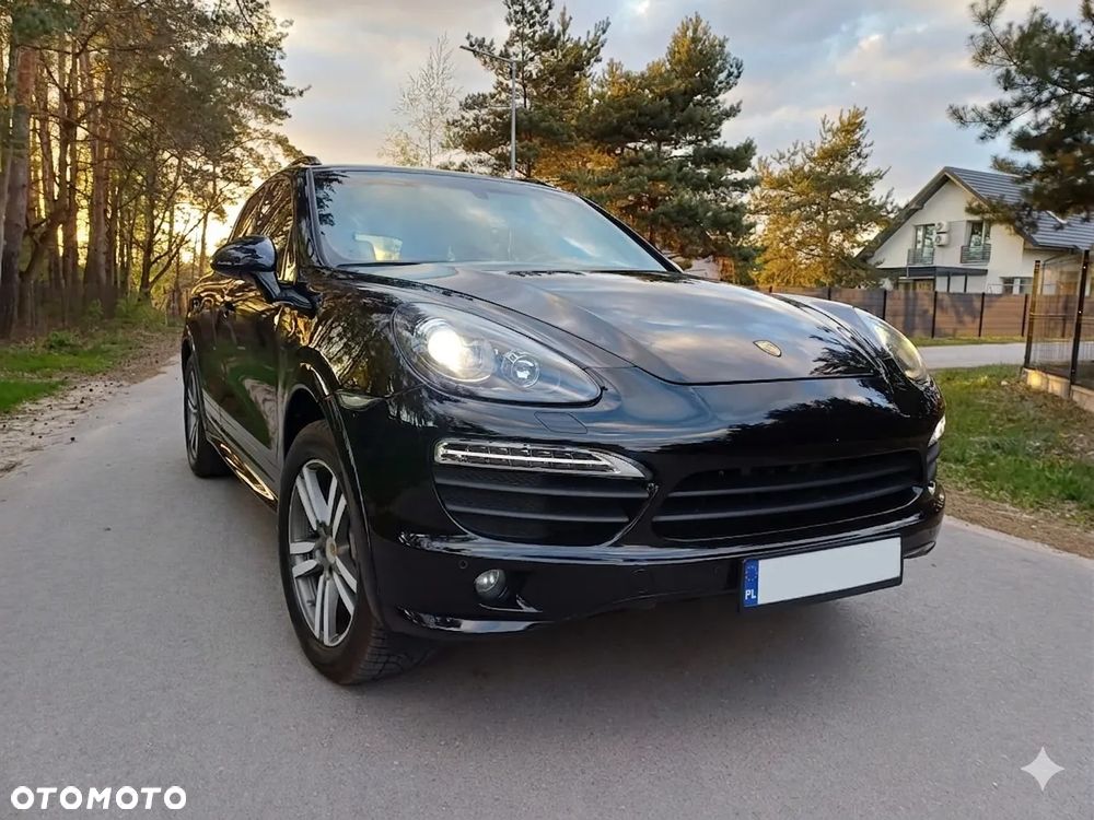 Porsche Cayenne - 1