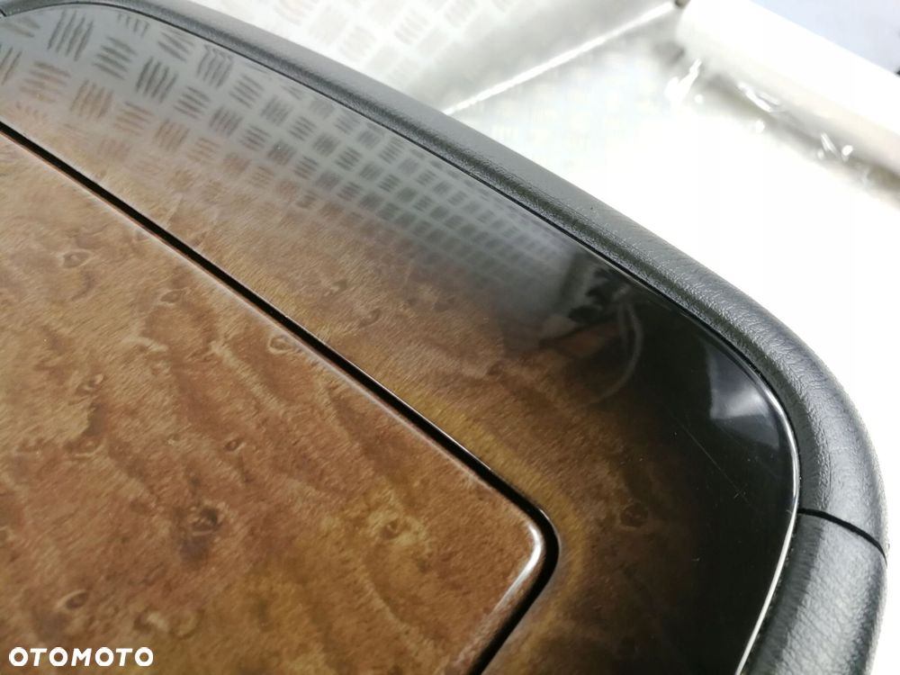 tunel środkowy schowek tapicerka INFINITI QX80 - 14