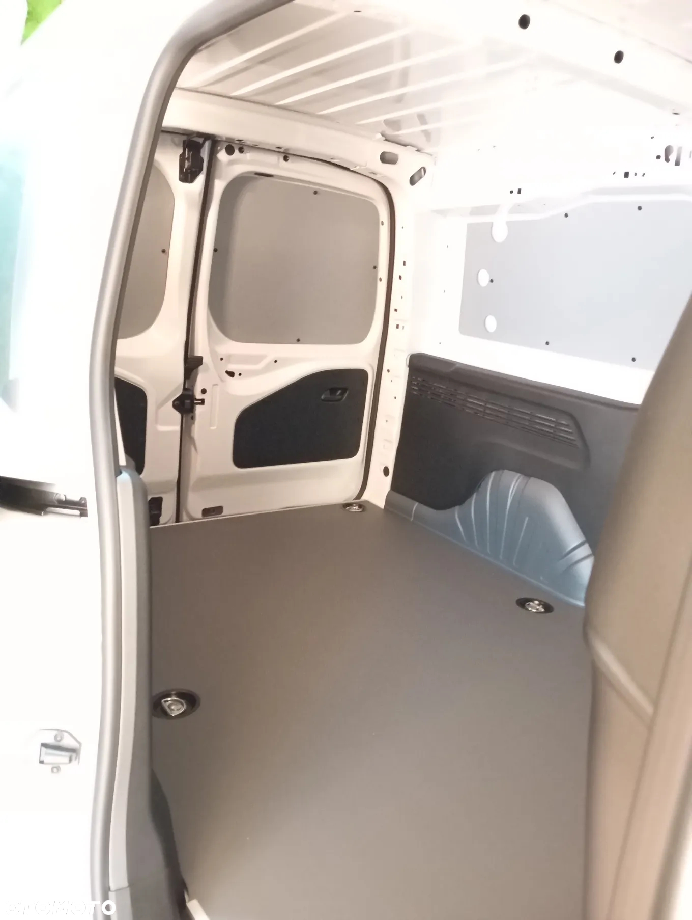 Toyota PROACE CITY L2 - 35