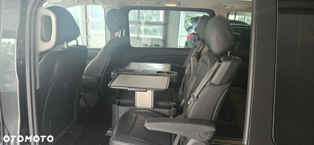 Mercedes-Benz Klasa V 250 d kompakt 9G-TRONIC - 17