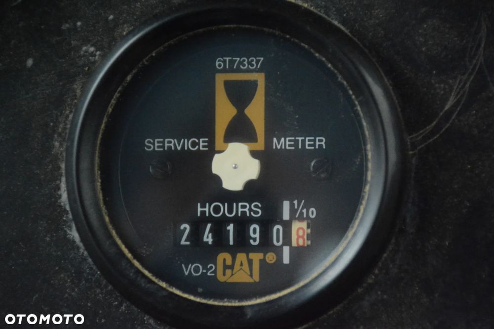 Caterpillar D400E / 1998r / 24190h / Opony 95% / Grzana paka - 22