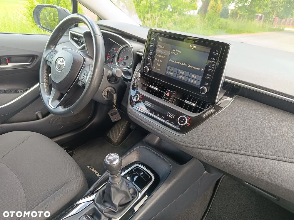 Toyota Corolla 1.6 Comfort - 27