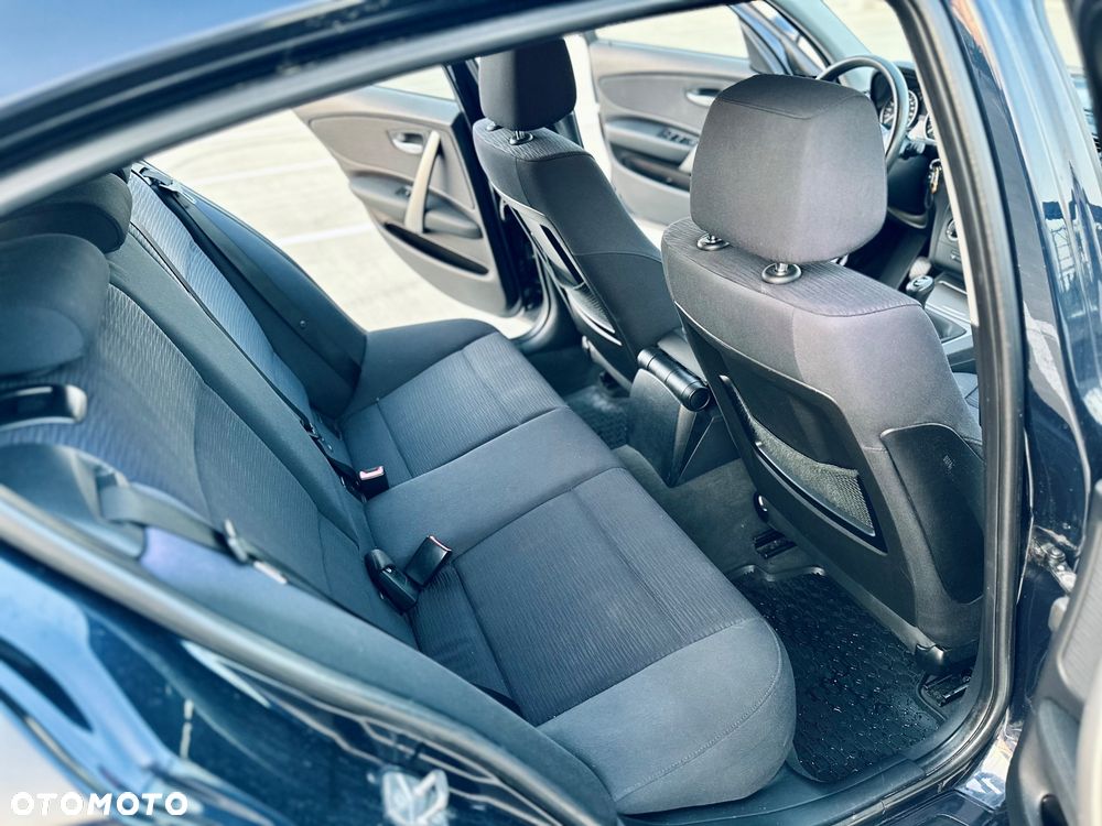BMW Seria 1 116i Edition Sport - 10