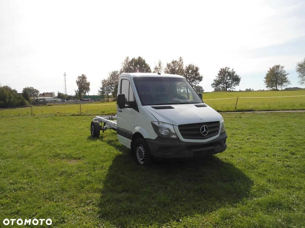 Mercedes-Benz Sptinter - 5