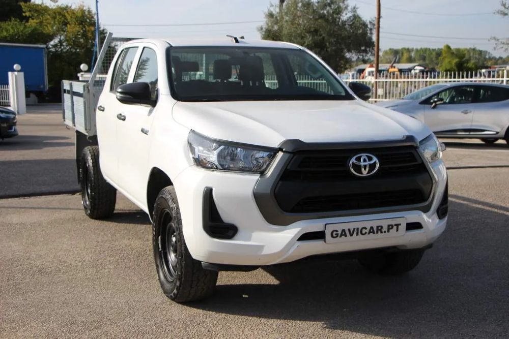 Toyota Hilux 2.4 D-4D 4WD CD CH