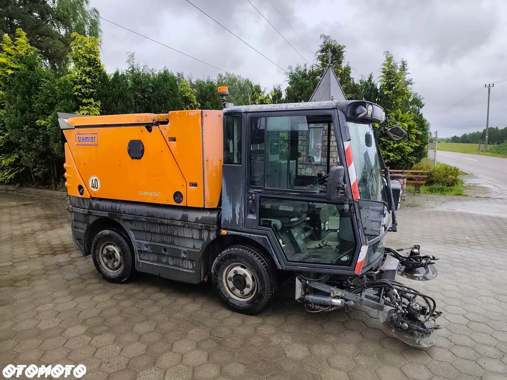 Aebi Schmidt ZAMIATARKA  COMPACT 200 Swingo - 2