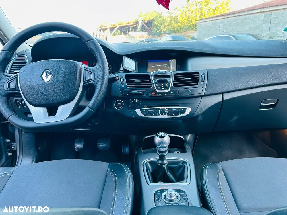 Renault Laguna - 6