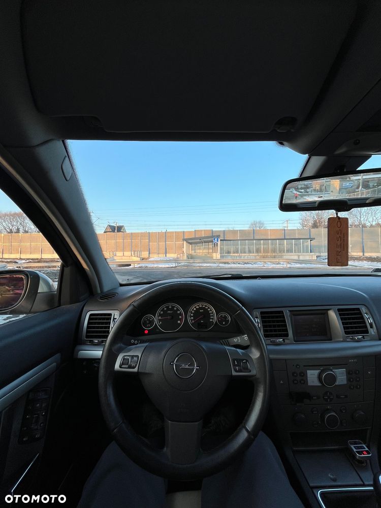 Opel Vectra - 8