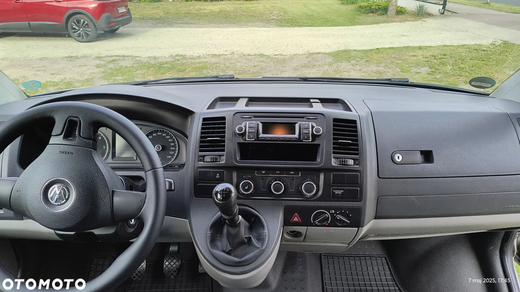 Volkswagen Transporter T5 TDI L1H1 - 9