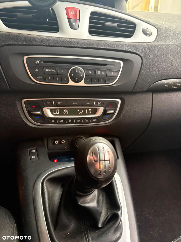 Renault Scenic 1.4 16V TCE Expression - 7
