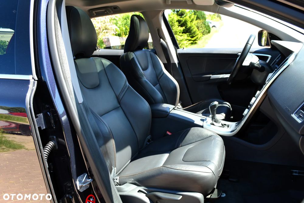 Volvo XC 60 - 15