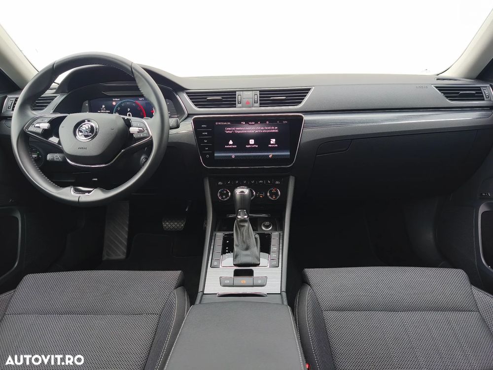 Skoda Superb Combi 2.0 TDI DSG Style - 10