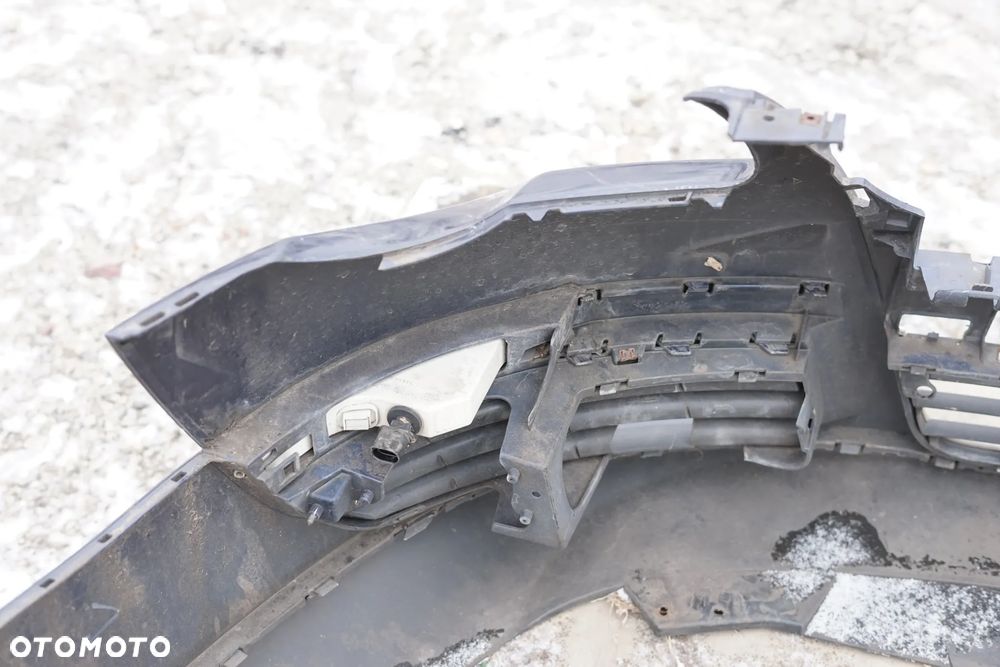 Zderzak przód przedni VW Passat B6 LD5Q - 7
