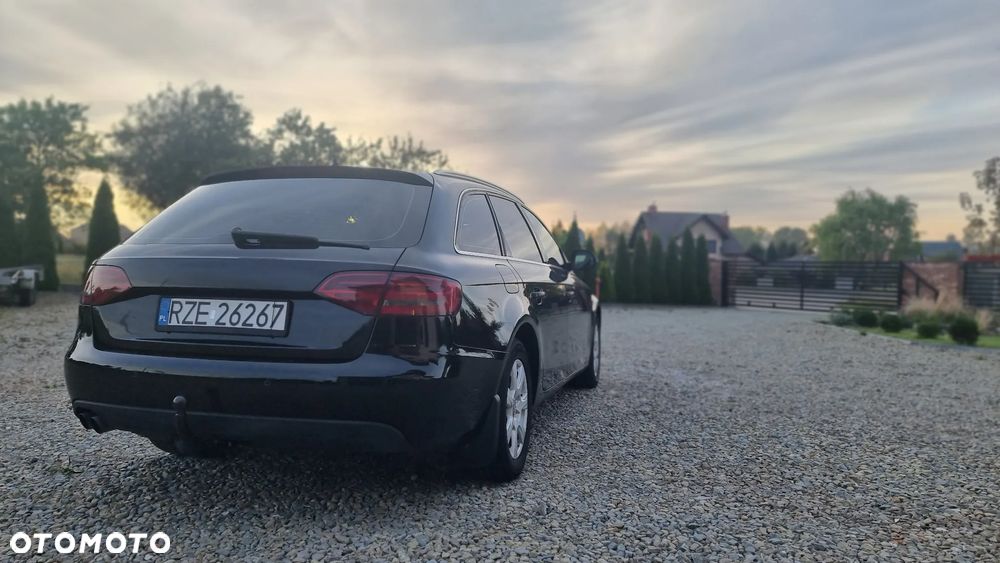 Audi A4 Avant 2.0 TDI Multitronic - 4
