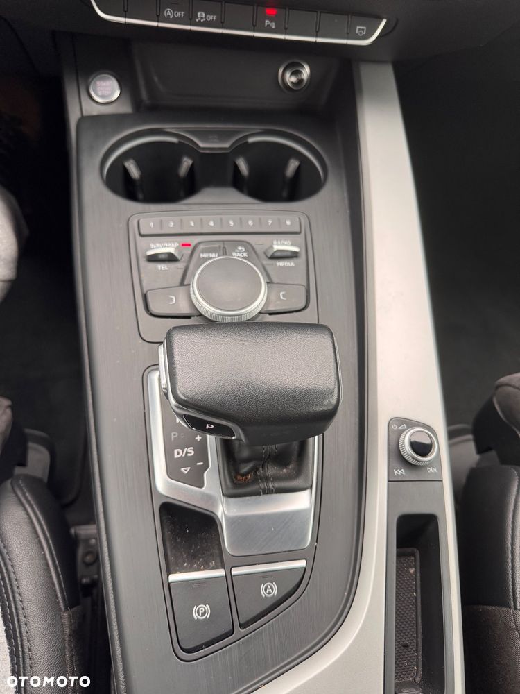 Audi A4 Limousine 35 TDI S tronic - 16