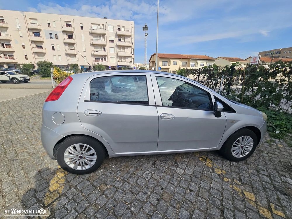 Fiat Grande Punto 1.2 Free J15 - 3