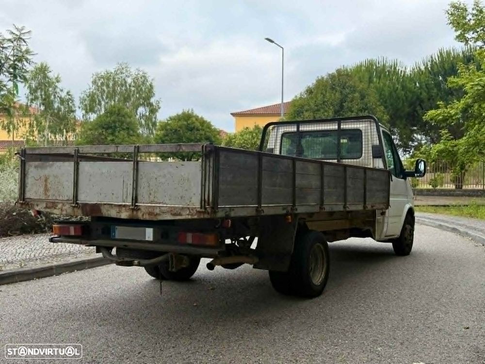 Ford Transit - 4