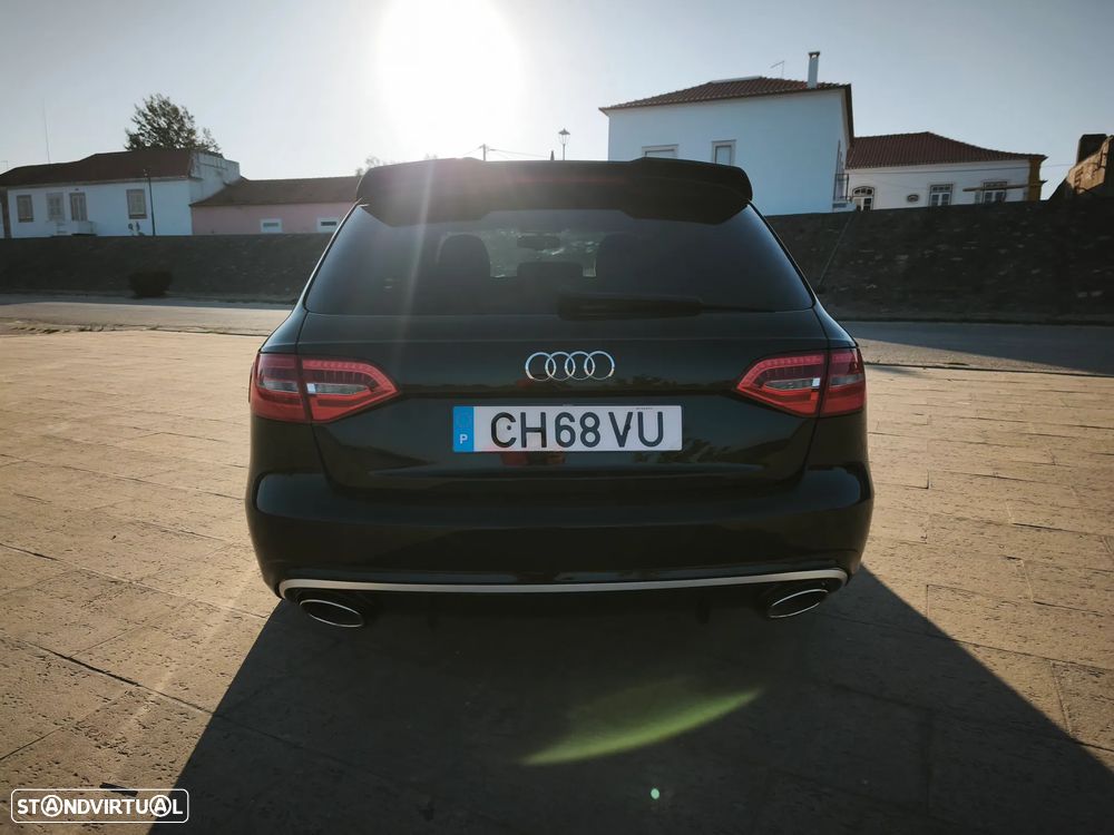Audi A4 Avant 2.0 TDI DPF multitronic S line Sport Pack (plus) - 8