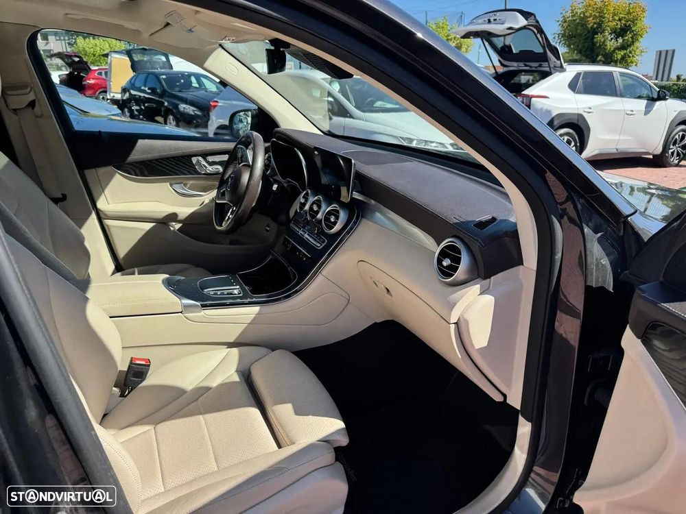 Mercedes-Benz GLC 300 de 4Matic 9G-TRONIC Exclusive - 24