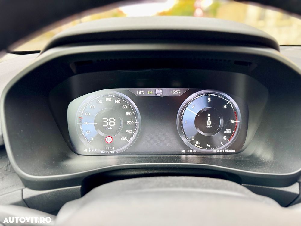 Volvo XC 40 D3 Momentum - 20