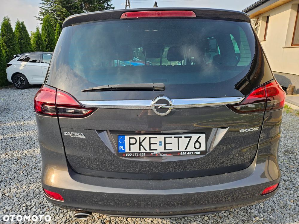 Opel Zafira 2.0 D (CDTI ecoFLEX) Start/Stop Active - 24