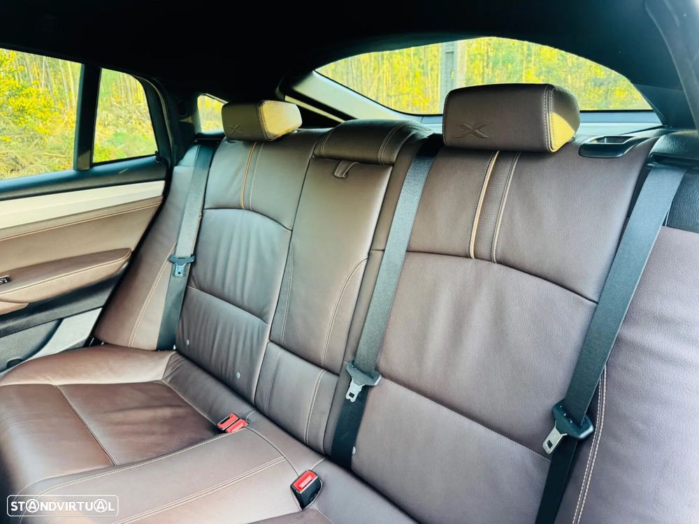 BMW X4 20 d xDrive xLine Pack M Auto - 47