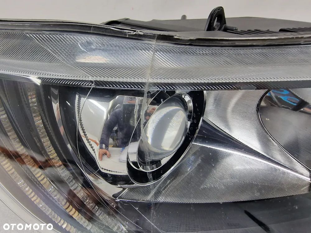 SKODA SUPERB II LIFT 3T0 12-15 BI-XENON BIXENON SKRĘTNY + SPRYSKIWACZ PRAWY PRAWA LAMPA PRZEDNIA PRZÓD , NR 3T1941016H , NR AUKCJI LL239 - 4