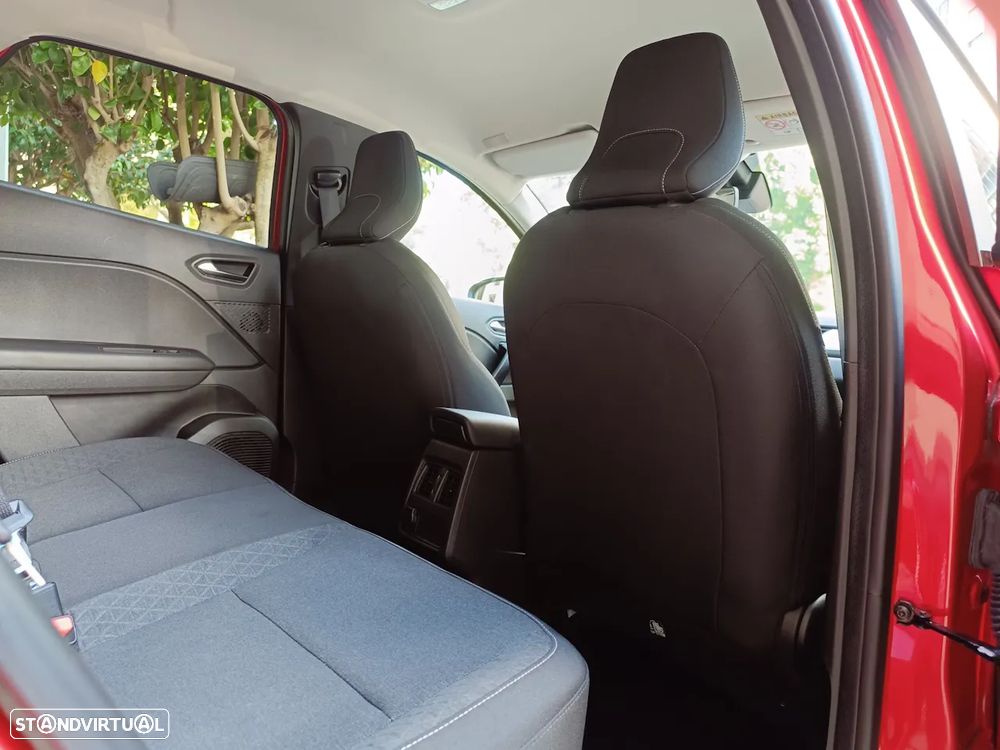 Renault Captur TCe 100 INTENS - 31