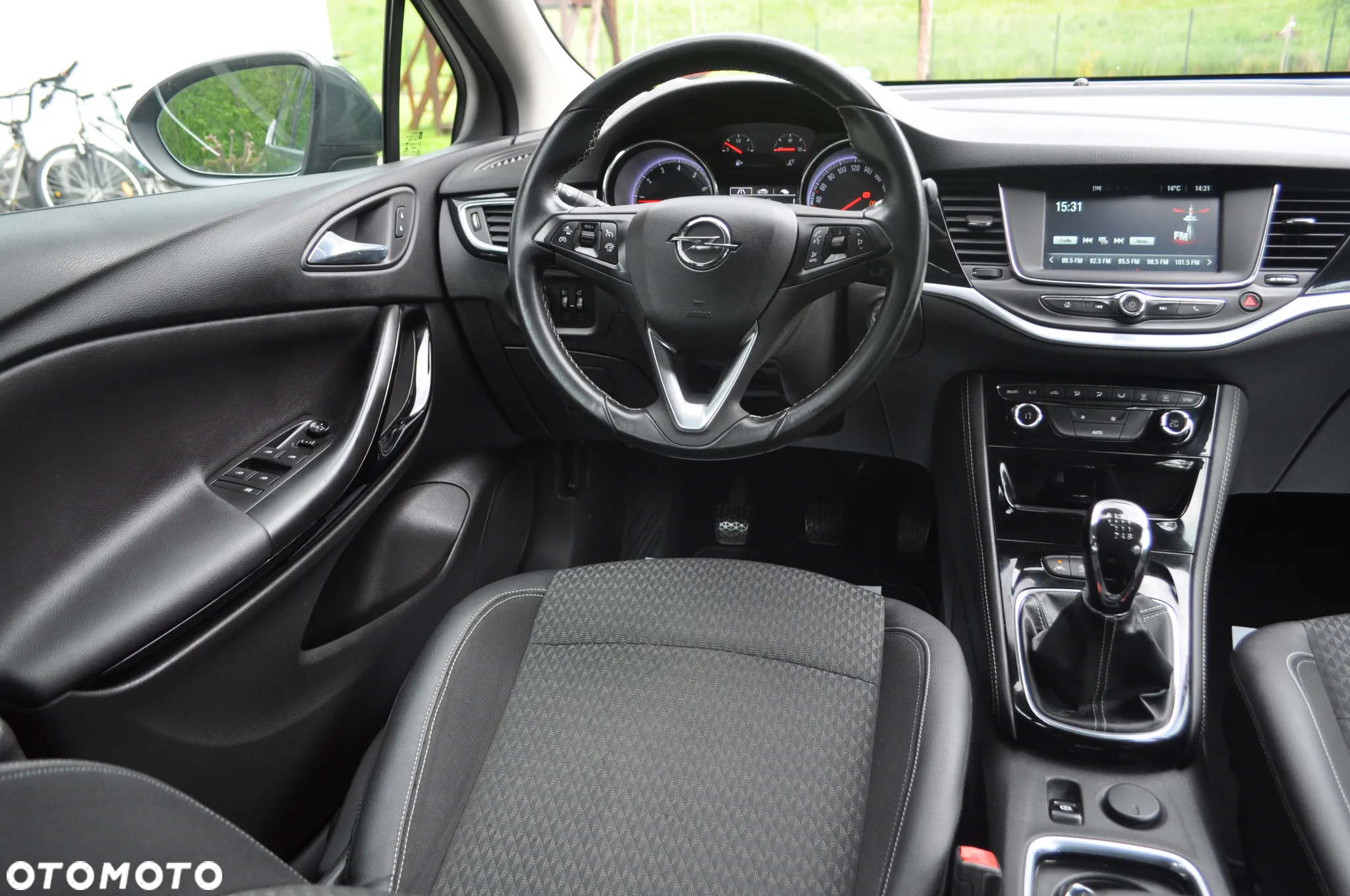 Opel Astra 1.4 Turbo Start/Stop Innovation - 23