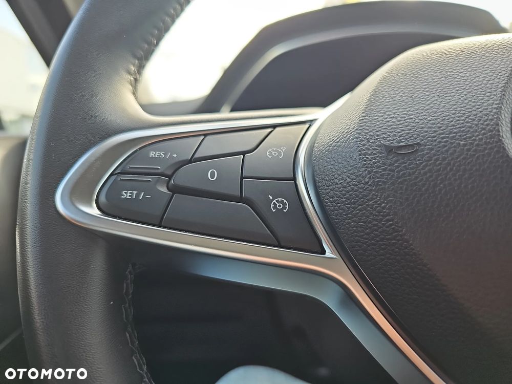 Renault Captur 1.3 TCe mHEV Techno EDC - 17