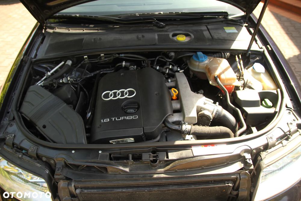 Audi A4 Limousine - 29