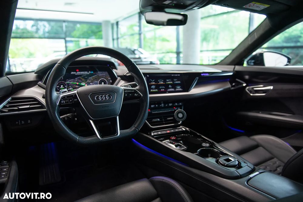 AUDI e-tron GT 2022 — imagine 18