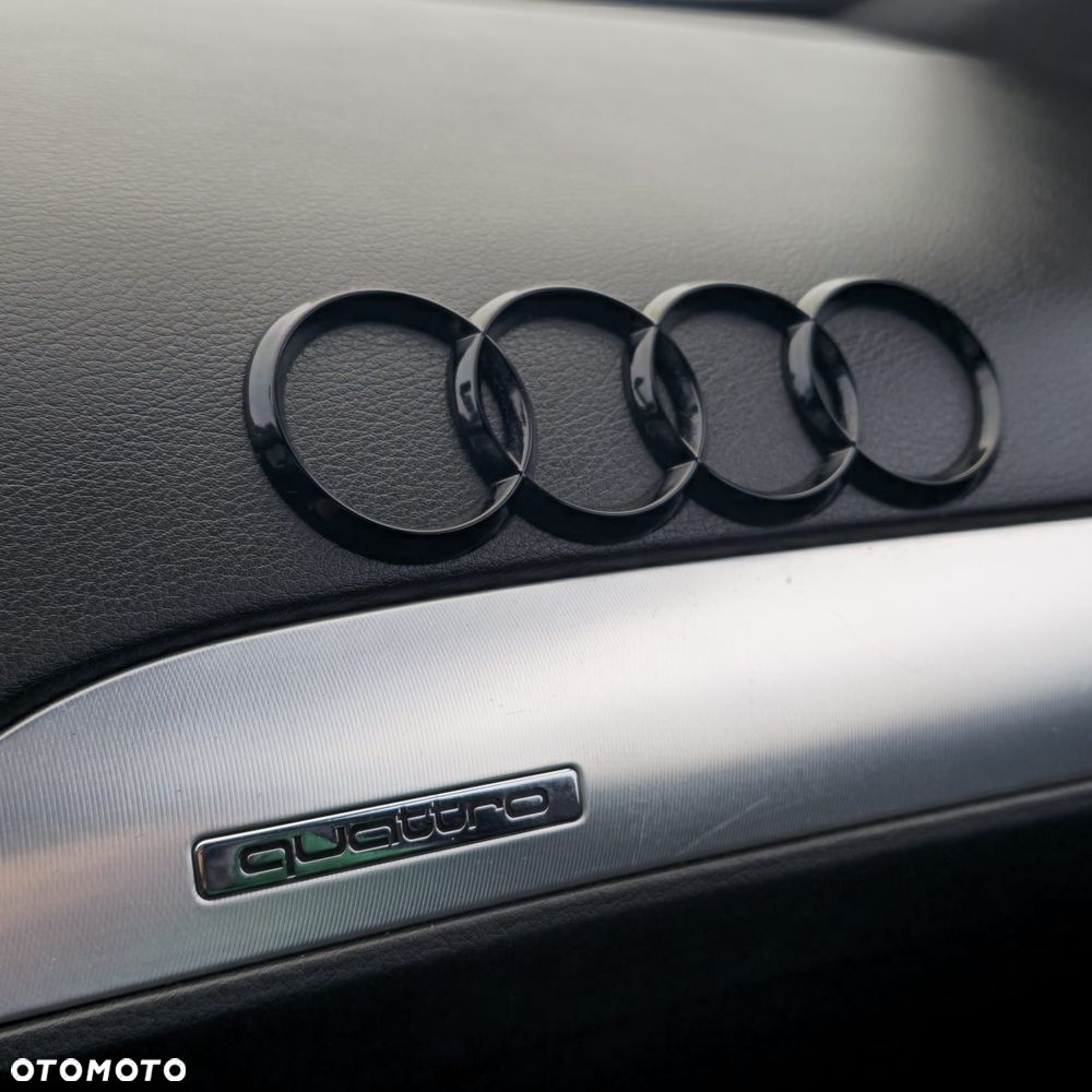 Audi A6 Avant - 32