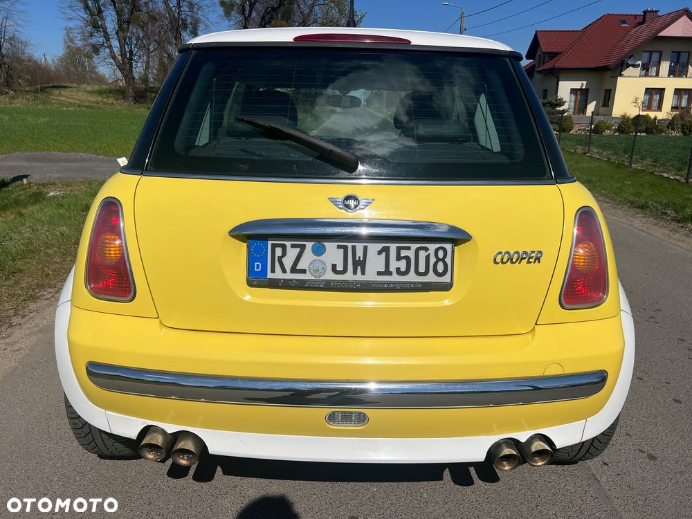 MINI Cooper Standard - 4