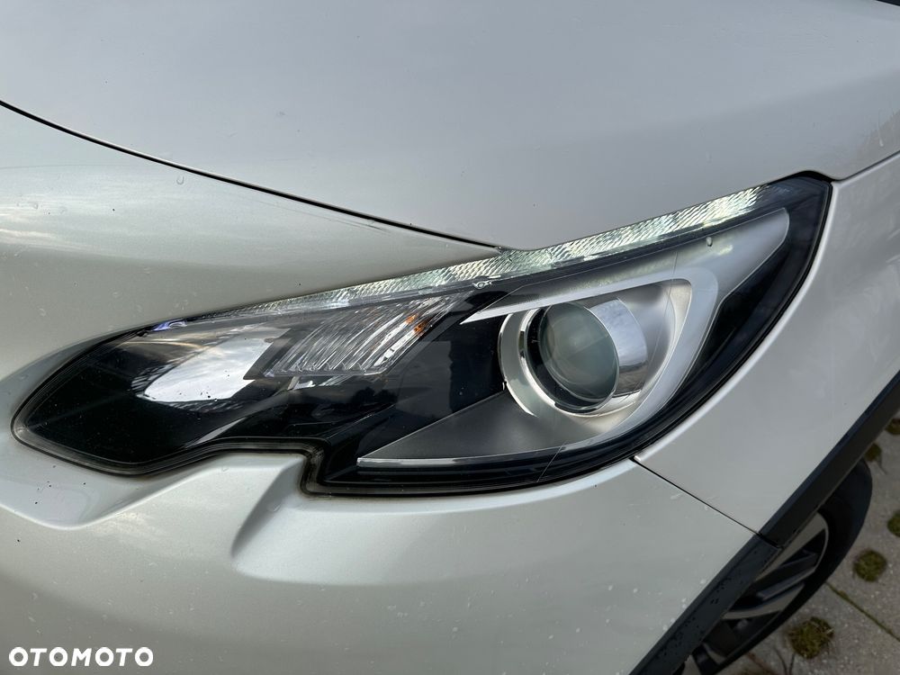 Peugeot 2008 PureTech 110 GPF EAT6 Black Edition - 14