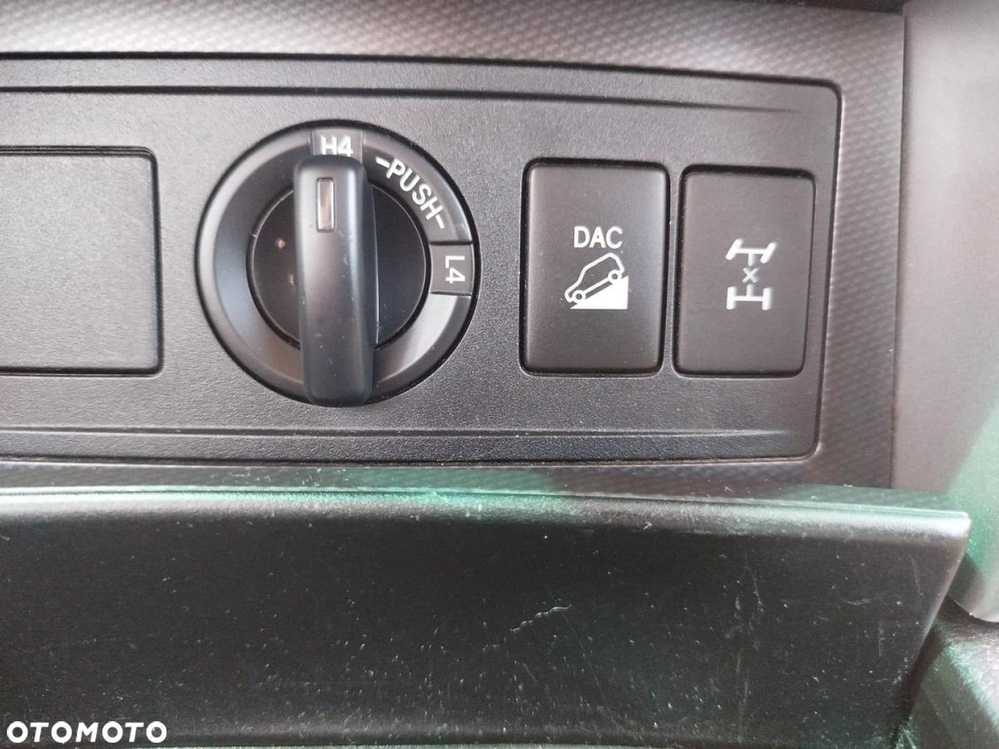 Toyota Land Cruiser - 19
