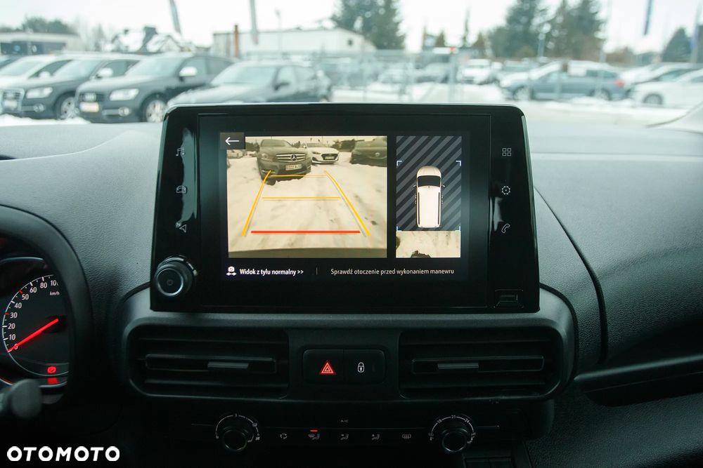 Opel Combo 1.5 D Start/Stop Elegance - 23