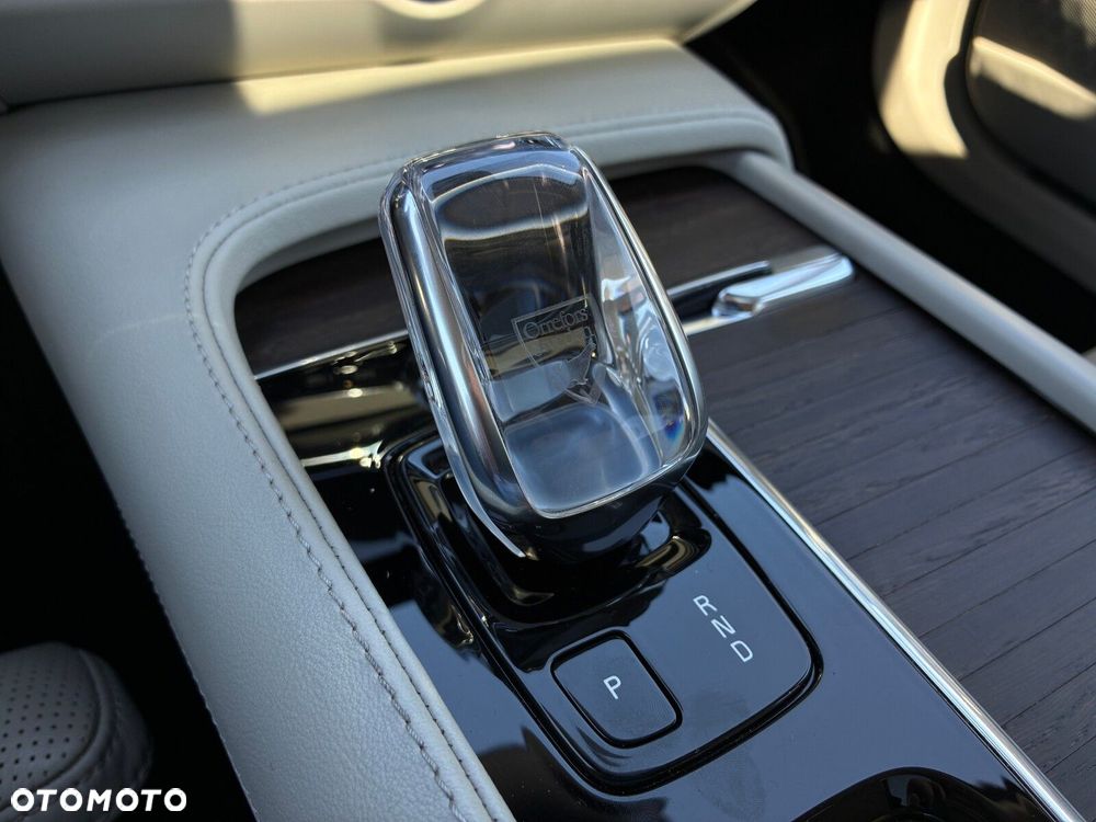 Volvo S90 - 29