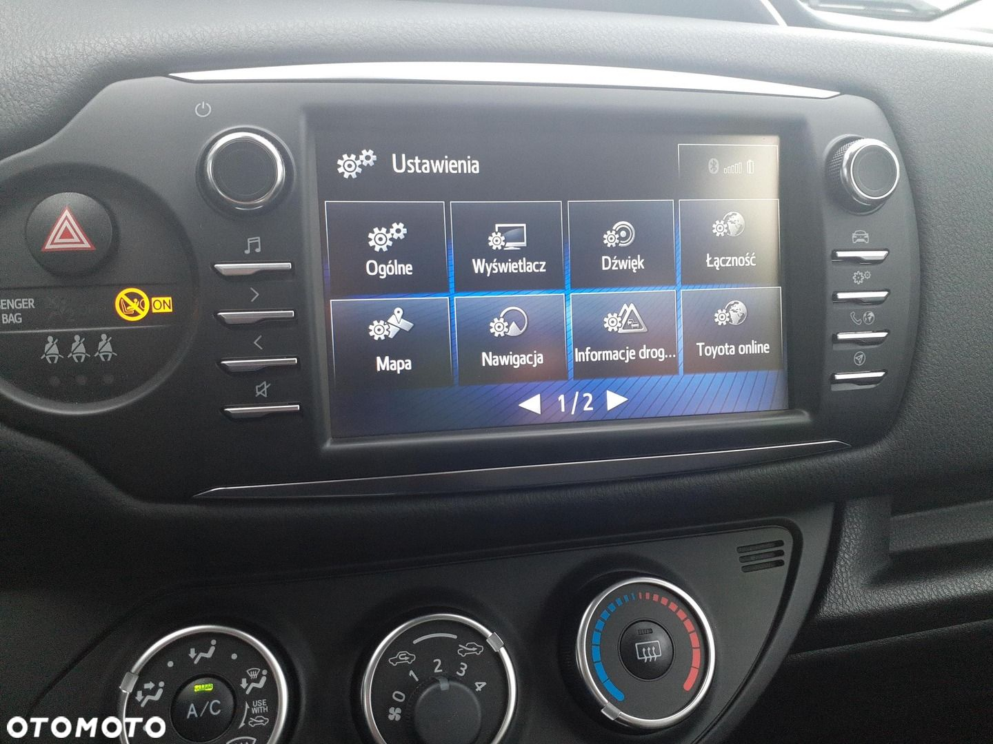 Toyota Yaris 1.5 Premium CVT - 22