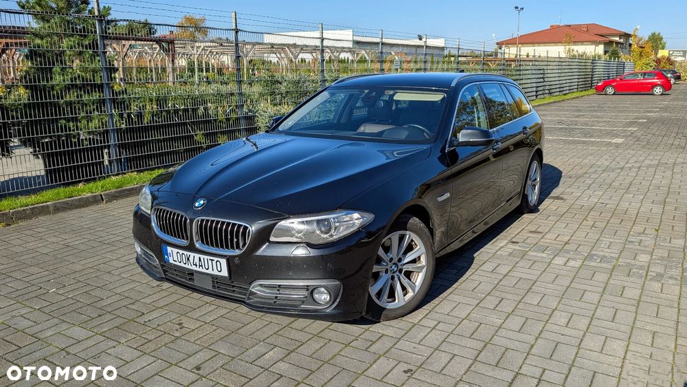 BMW Seria 5 520d Touring Luxury Line - 6