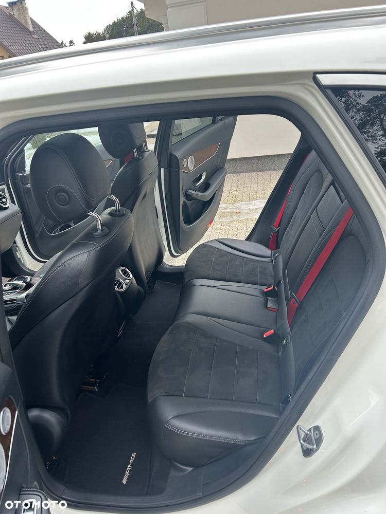 Mercedes-Benz GLC - 11