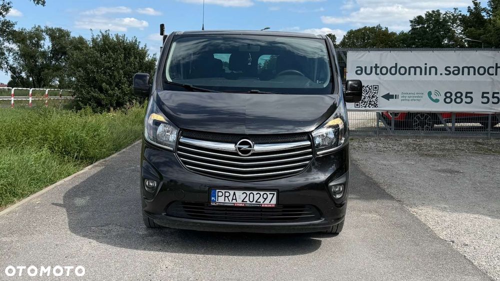 Opel Vivaro - 8