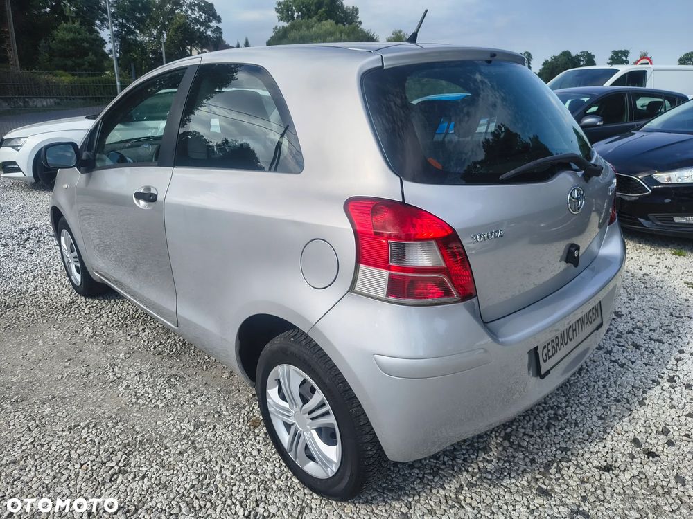 Toyota Yaris 1.0 Blue - 8