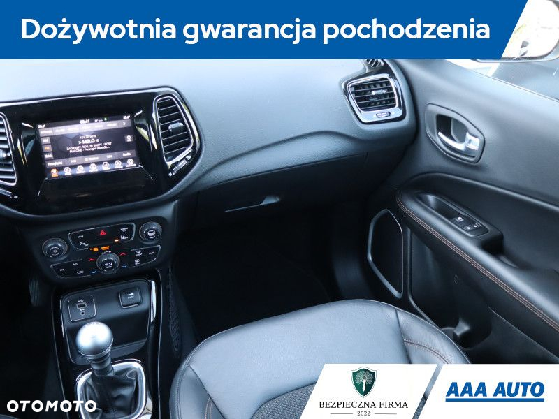Jeep Compass - 9