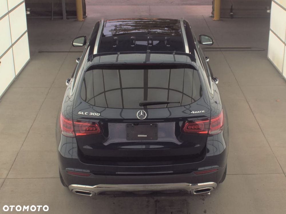 Mercedes-Benz GLC 300 4Matic 9G-TRONIC Edition Avantgarde - 6